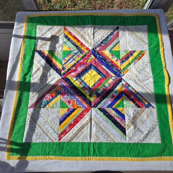 Handmade String Star Wall Quilt Small - Picture 1 of 10
